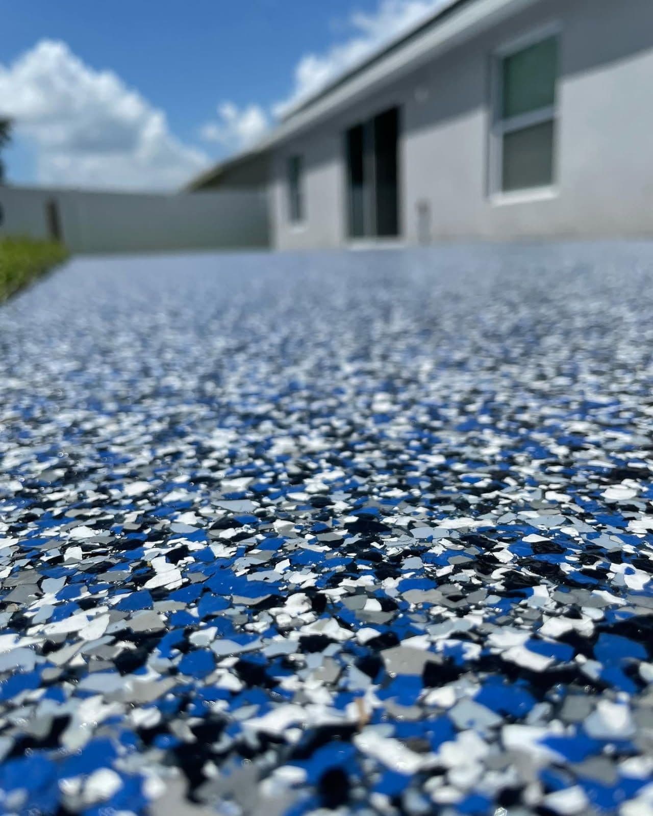 Gallery photos for Stylish Poly Aspartic Flake Coating in Poinciana: Image #1