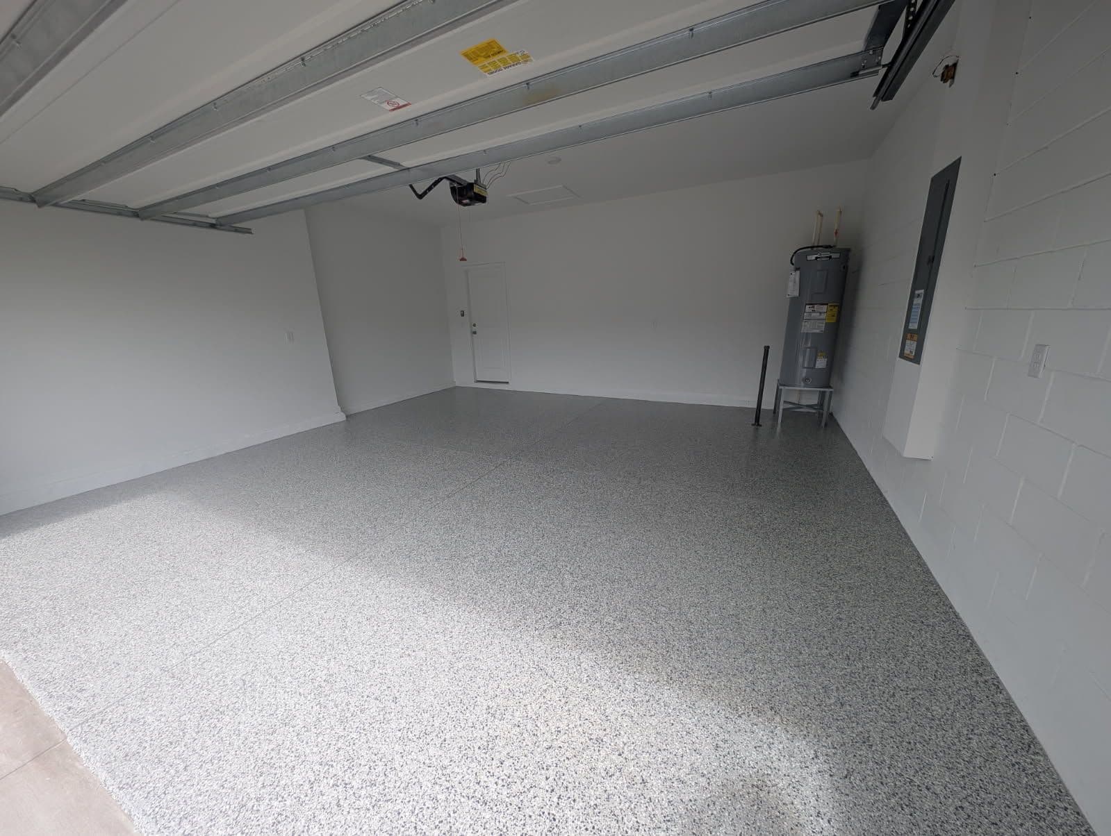 Gallery photos for Orlando's Sleek Polyaspartic Garage Floor Makeover: Image #2